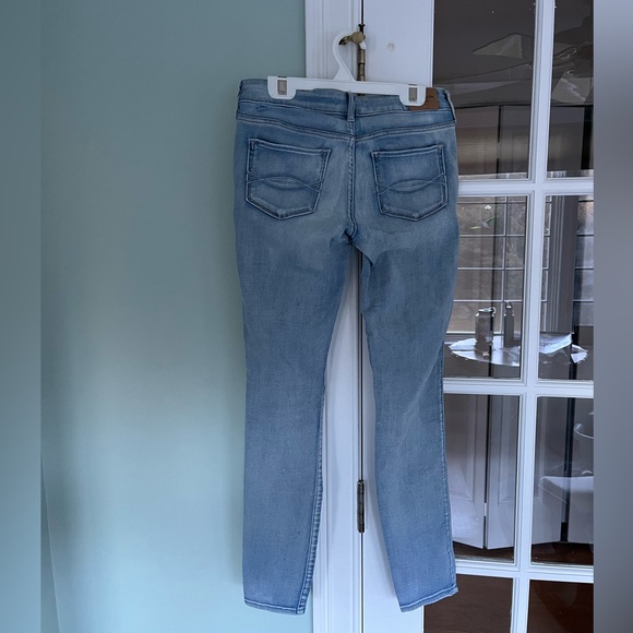 Light Wash Stretchy Skinny Jeans - Picture 2 of 4